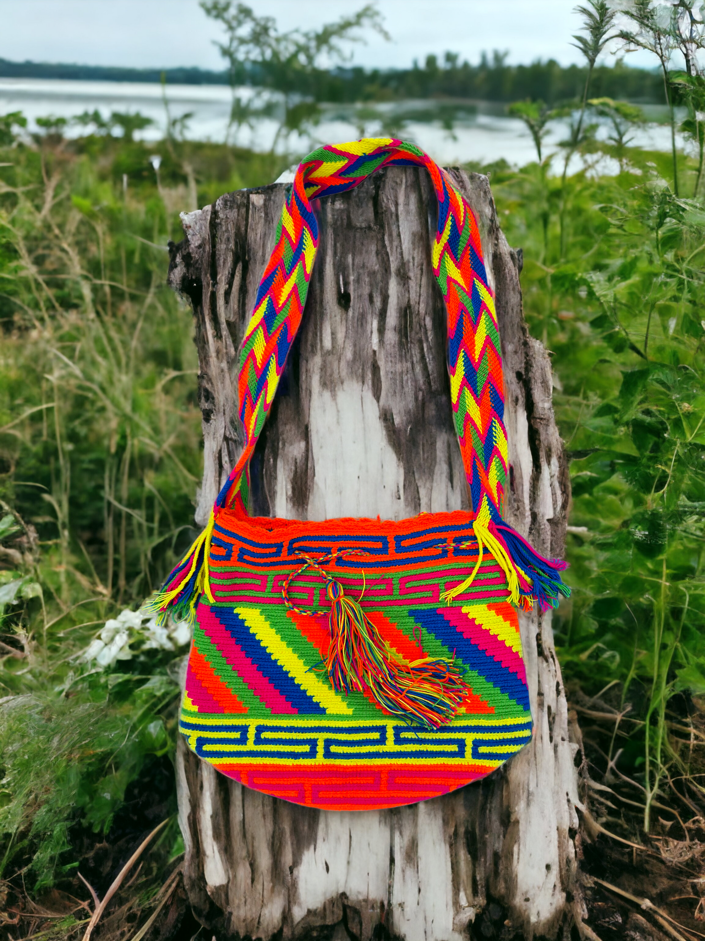 Mochila Wayuu Tasche Multicolor Schwarz - Handgemachte farbenfrohe Tasche - Crossbody-Tasche Mochila